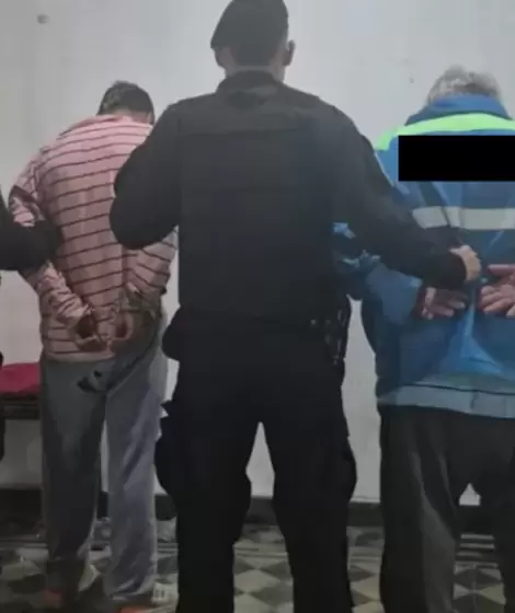 Una mujer denunci� que fue secuestrada y abusada durante d�as por su exnovio y su exsuegro en Santa Fe