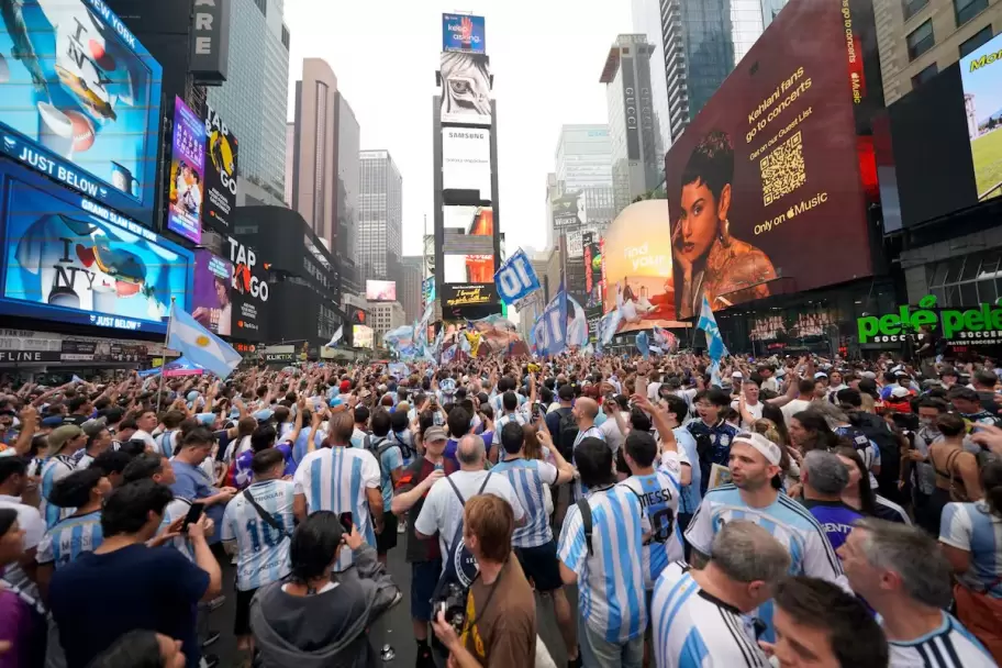 Calculan que los argentinos gastaron US$58 millones para llegar a Nueva York