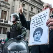 Un informe revela que Milei gasta 5.500 jubilaciones por semana en represión: "Nos están matando con nuestra propia plata"