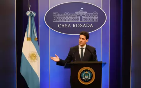 El vocero presidencial, Adri�n Ravier