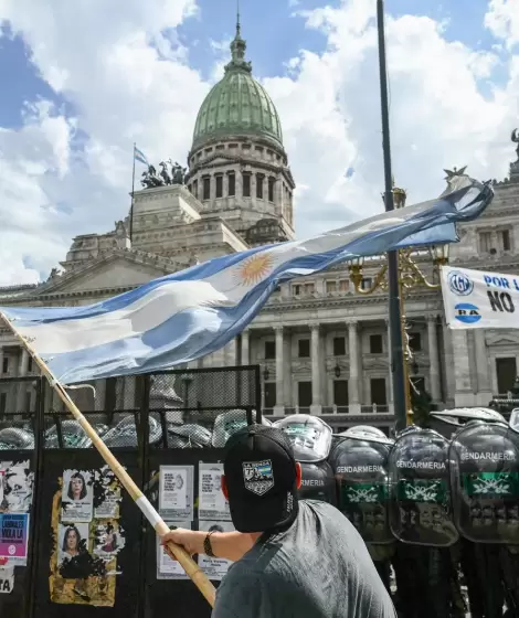 Marcha del CGT en el Congreso