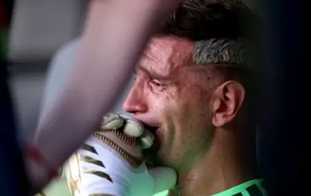Emiliano "Dibu" Mart�nez