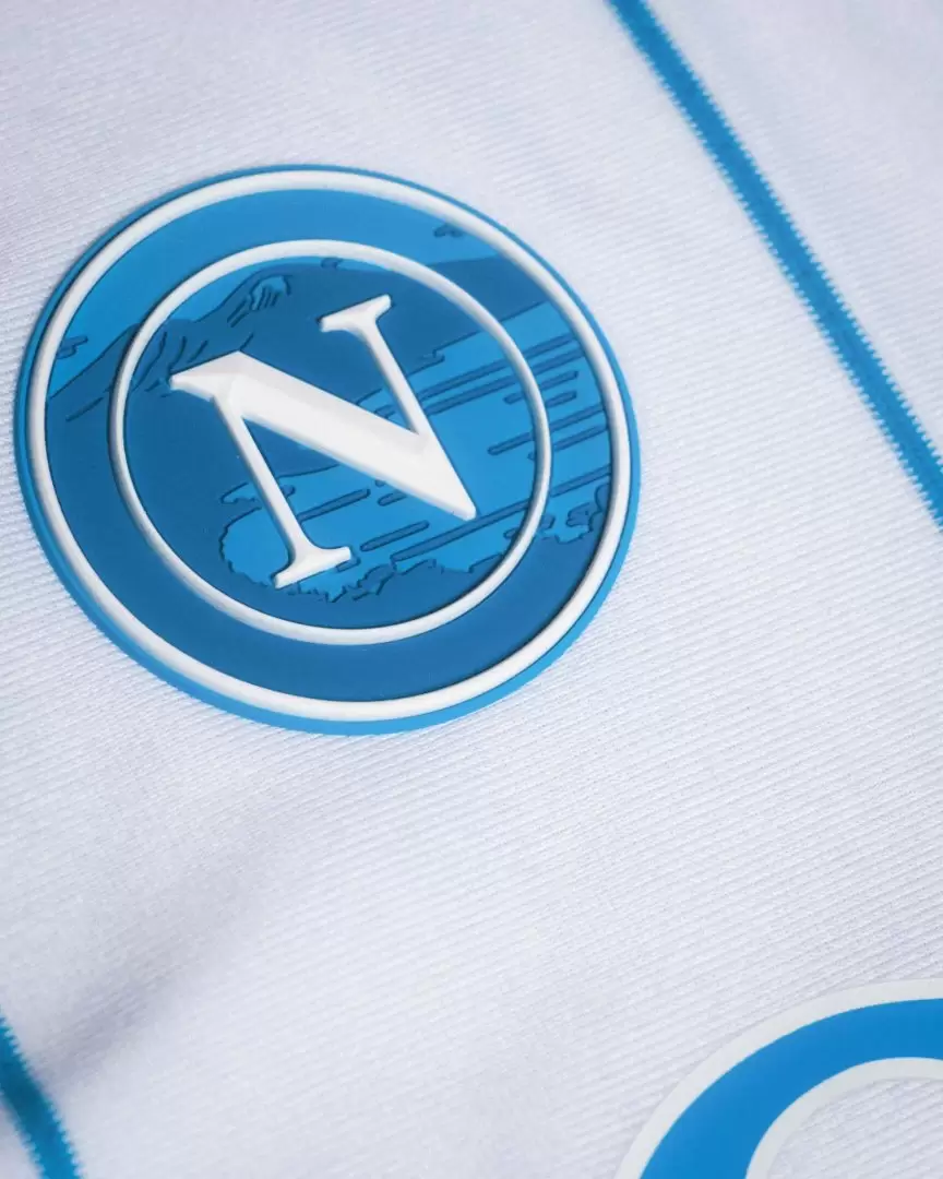 La nueva camiseta del SSC Napoli