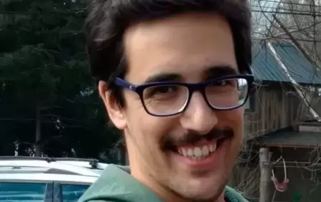 Luis Daniel Gregori, de 38 a�os, sali� de su casa en Cipolletti con destino a C�rdoba y desde el mi�rcoles nadie volvi� a saber de �l.