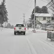 Bariloche declar� la emergencia clim�tica por el intenso temporal de nieve: qu� pasa con la circulaci�n en la ciudad