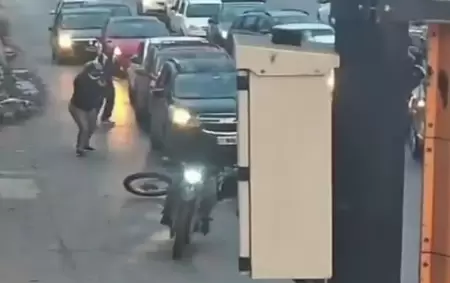 El Polic�a de la Ciudad abri� fuego contra los ladrones que le intentaron robar su moto en la localidad bonaerense de Los Polvorines.