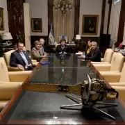 La jefa del FMI elogi� el rumbo econ�mico del Gobierno, descart� la necesidad de nuevos desembolsos y pidi� profundizar las reformas