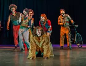 Waminix est� durante las vacaciones de invierno de mi�rcoles a domingo en la sala de M�xico de Timbre 4.