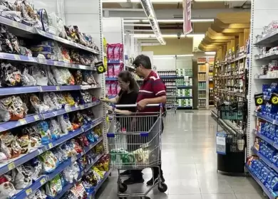 Pese a la desaceleraci�n de la inflaci�n, el consumo sigue en ca�da