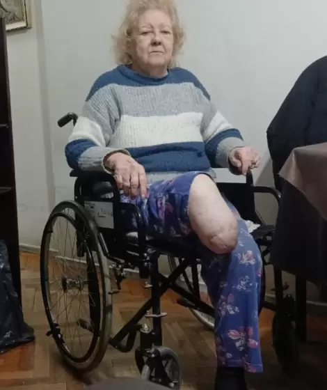Juana Rosa Pereira necesita una pr�tesis y, como el Estado brilla por su ausencia, necesita de la ayuda de todos.