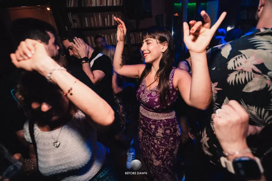 Anahí Sintes, organiza las fiestas Before Dawn