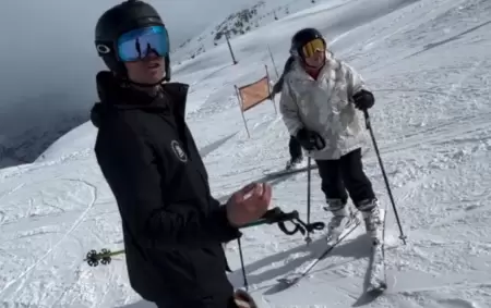 El instructor de ski argentino de Valle Nevado durante el cruce en el que fue acusado de racismo por la influencer brasile�a Ana Carolina Cruz.