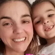 "No hay una noche que no llore a escondidas": la conmovedora lucha de una mam� para que su hija Emma pueda seguir creciendo