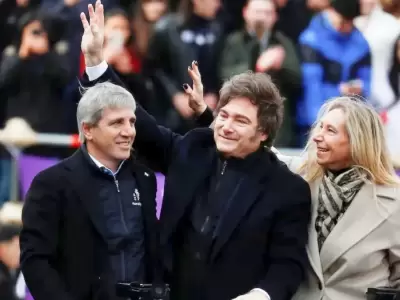 Luis Caputo, Javier Milei, Karina Milei