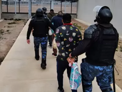 As� informaron sobre el traslado de los cinco detenidos que aparecieron en un streaming desde una c�rcel de Mendoza.