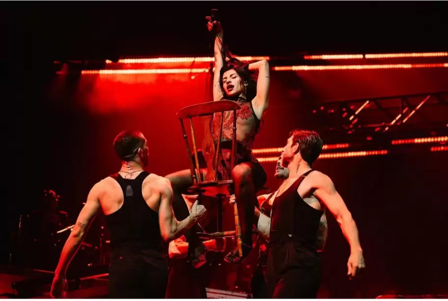 Mati Napp fue parte de la producci�n coreogr�fica de Latinaje, el show de Cazzu