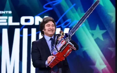 Javier Milei promete seguir con la motosierra