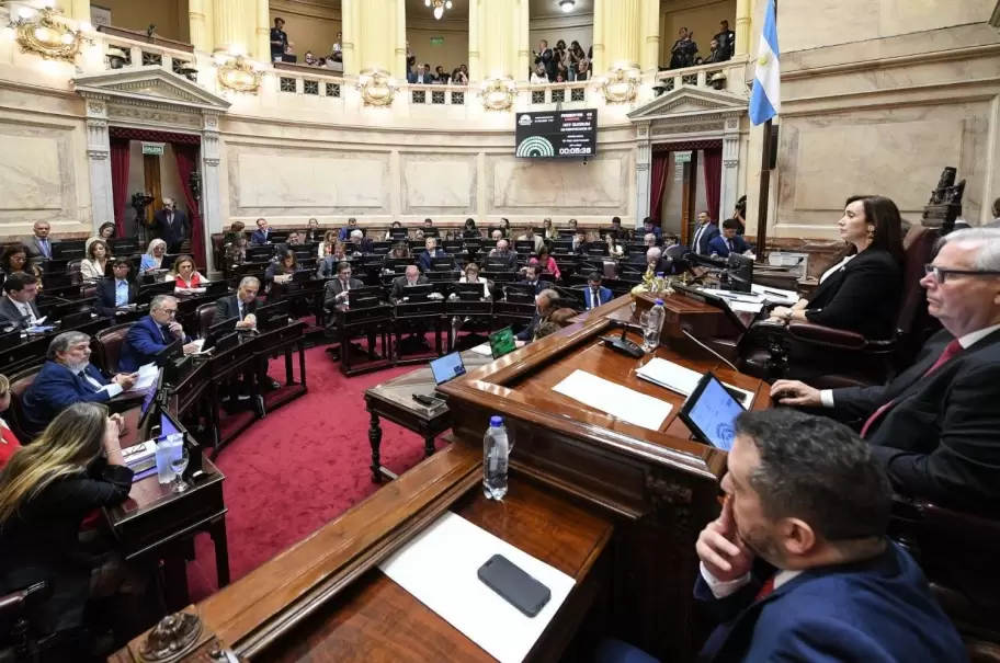 El Gobierno vuelve a modificar la Ley de Tierras para conseguir los votos en el Senado