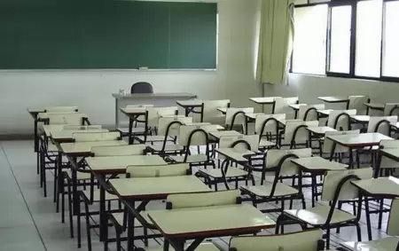 Aulas vac�as y acatamiento masivo al paro de CTERA del lunes 3 de agosto.