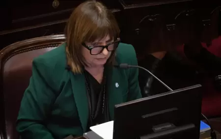 Con cambios de �ltimo momento y fuertes cr�ticas, el Senado debate la ley de propiedad privada que impulsa Milei