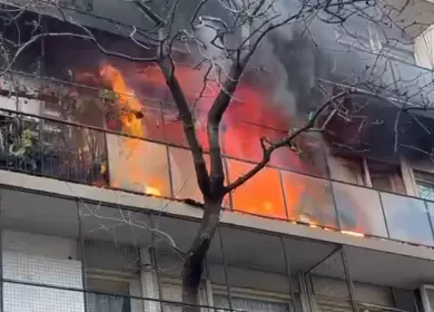 Feroz incendio en el edificio lindero al departamento de Cristina Kirchner