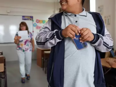 R�o Negro regula el uso de celulares e inteligencia artificial en las escuelas