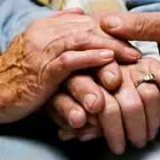 Tragedia en Cipolletti: un matrimonio de jubilados, una carta, un alquiler imposible de pagar y un posible pacto suicida