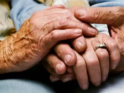 Cipolletti: muri� un jubilado y su esposa qued� internada tras un presunto pacto suicida