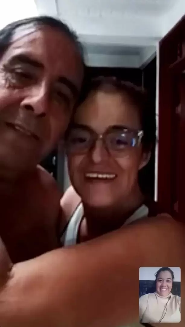 Carlos Luis Cáceres habló con su hija Carla Cáceres, quien encabezó la búsqueda de su padre tras no dar con él luego del terremoto en Colombia.