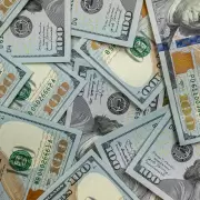 Créditos para las pymes y una "bala de plata" que no existe: la verdad detrás de la toma de deuda en dólares con ingresos en pesos