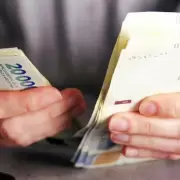 Pagó 105 mil pesos por fotos eróticas que nunca le llegaron y amenazaron con contarle a su familia
