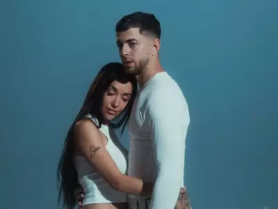Mar�a Becerra y J Rei