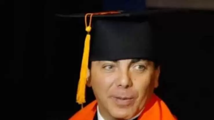 Cristian Castro termin� la secundaria a los 51 a�os