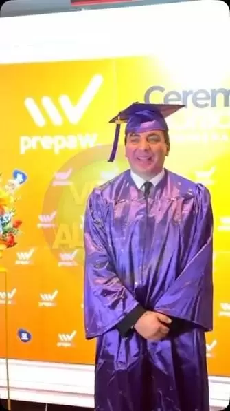 Castro decidi� volver a las aulas y necesit� aproximadamente dos a�os y medio para completar el programa