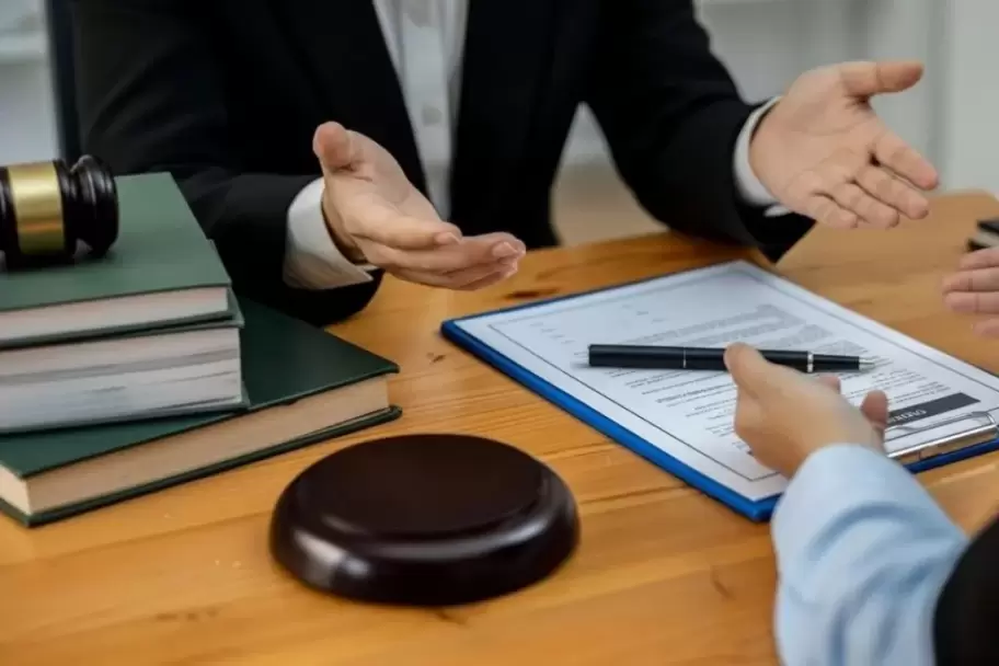 La "industria del juicio" no afloja