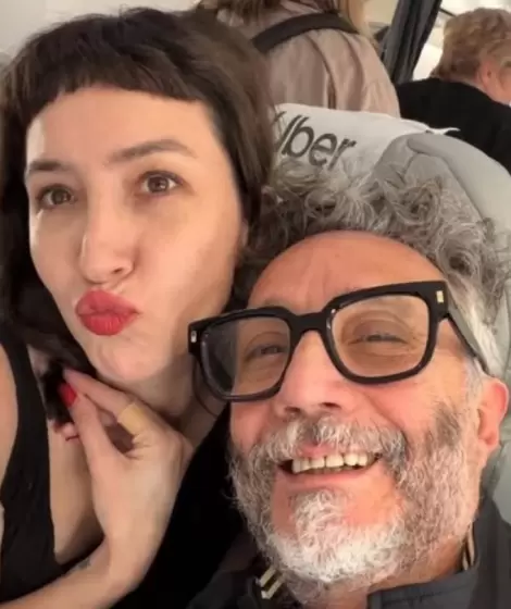 Sof�a Gala y Fito P�ez en la foto con la que dieron a conocer su relaci�n, tras casi un a�o y medio en secreto.