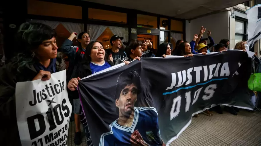 �Peligra el juicio por la muerte de Maradona?