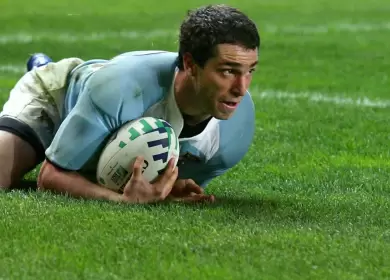 Federico Mart�n Aramburu con la camiseta de Los Pumas.