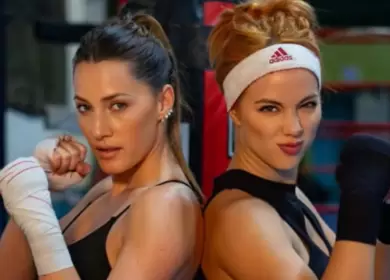 Mica Viciconte y Flor Vigna