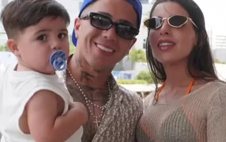 Valentina Cervantes con Enzo Fern�ndez y su hijo