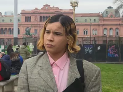 Enzo Amadeo M�rquez, estudiante