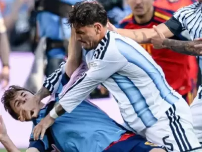 Paredes fue sancionado por "agresi�n"