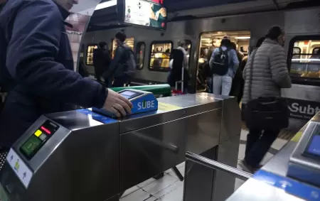 Cae el uso de colectivos, trenes y subtes en el AMBA
