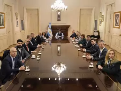 Javier Milei al frente de su primera reuni�n de Gabinete en casi un mes, en donde asegur� que la mora ya no era un problema.