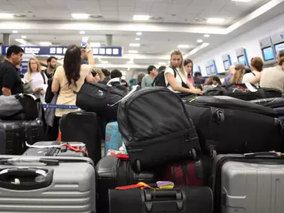 por-un-desperfect-400-pasajeros-se-quedaron-varados-en-brasil-1024x683
