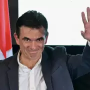 Se despegan todos: el presidente de Bolivia niega vínculos con Fernando Cerimedo