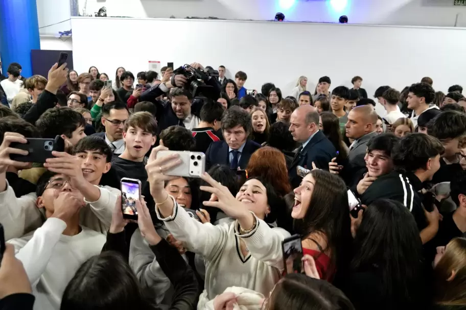 Una de las pocas fotos que trascendieron de la visita de Milei a la ORT