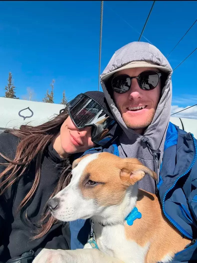 Ernestina "Tina" Pavlovsky junto a su novio Cody Kosinski, con quien pretenden casarse.