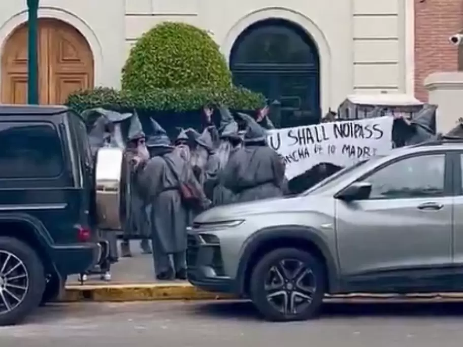 Los Gandalfs bajaron a Thiel