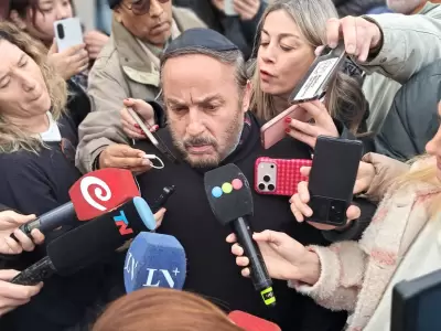 Desalojo en una sinagoga en Flores